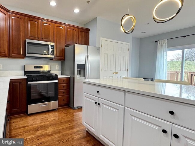 property at 2601 Emerson Dr