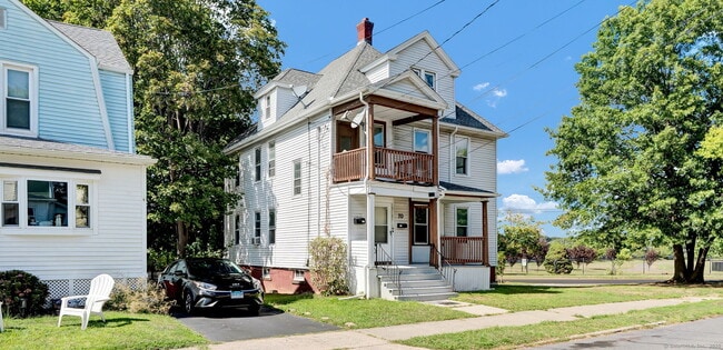 70 Cottage Pl in New Britain, CT - Building Photo - Building Photo