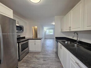 7971 SW 152nd Ave, Unit 1505 in Miami, FL - Building Photo - Building Photo