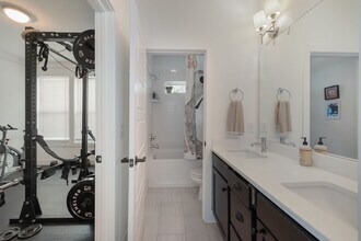 1040 Maynor Ave in Nashville, TN - Building Photo - Building Photo