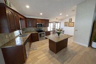 9215 Ruger Dr in New Port Richey, FL - Building Photo - Building Photo