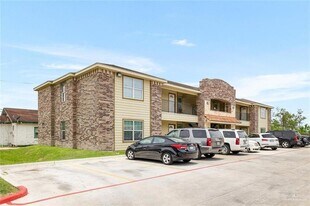 416 E 5th St, Unit A2 in Weslaco, TX - Building Photo