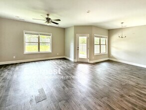 104 River Pointe Dr in New Market, AL - Building Photo - Building Photo