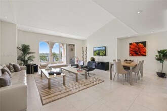 2442 Fisher Island Dr in Miami Beach, FL - Building Photo - Building Photo