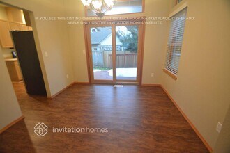 8107 25th Pl NE in Lake Stevens, WA - Foto de edificio - Building Photo