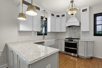 426 Wilcox Ave in Kirkwood, MO - Building Photo - Building Photo