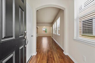2742 Windy Thicket Ln in Houston, TX - Building Photo - Building Photo