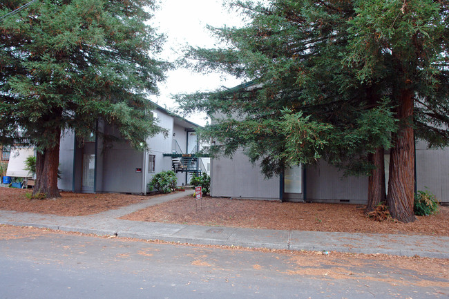 2547 Lee St SE in Salem, OR - Building Photo - Building Photo