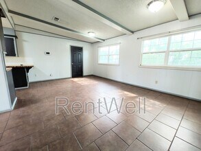 3016 1st St in Lubbock, TX - Building Photo - Building Photo
