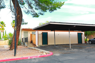 Bilmar Apartments in Tucson, AZ - Building Photo - Building Photo