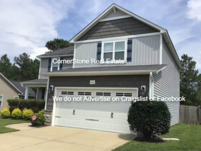 440 Wood Point Dr in Lillington, NC - Building Photo - Building Photo