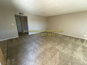 2014 N Tucker Ave in Farmington, NM - Building Photo - Building Photo