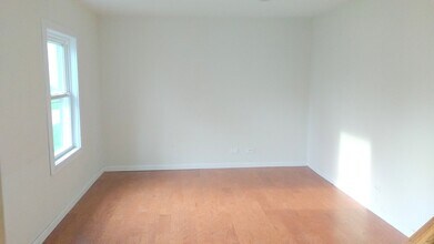 1851 McKool Ave in Streamwood, IL - Building Photo - Building Photo