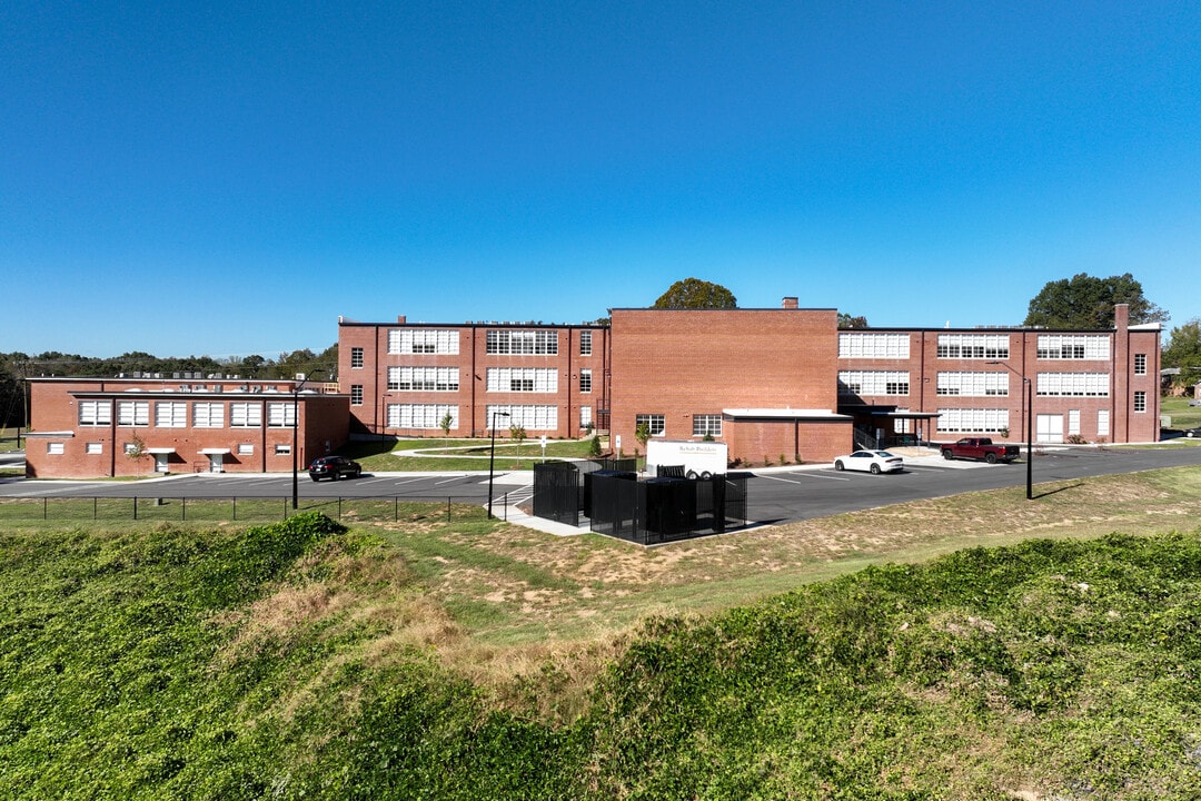 Dillard School in Yanceyville, NC - Building Photo