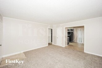 2521 Southaven Dr in Ellenwood, GA - Foto de edificio - Building Photo