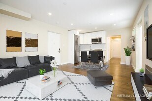 99 Suffolk St, Unit 2E in New York, NY - Building Photo