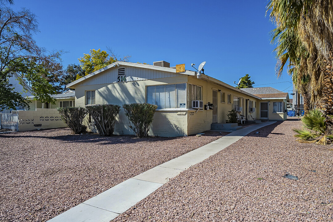 516 S 10th St in Las Vegas, NV - Building Photo