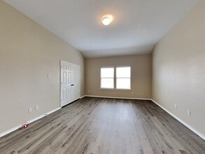 1019 Mule Deer Rd in Forney, TX - Foto de edificio - Building Photo