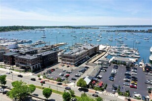 1 Commercial Wharf in Newport, RI - Building Photo
