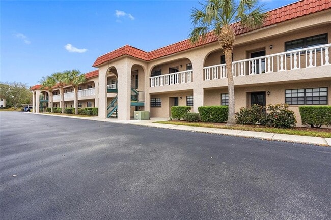 1750 Belleair Forest Dr
