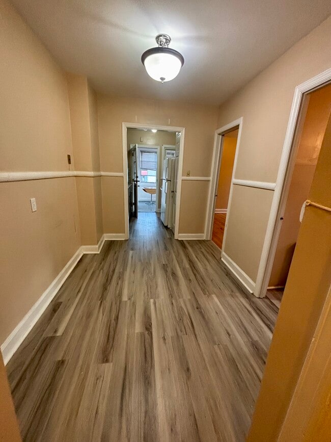 2228 Crescent Rd, Unit 4