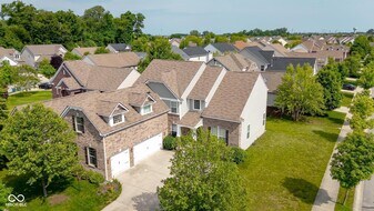 14402 Wolverton Way in Fishers, IN - Building Photo