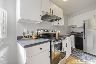 110 Lanark Rd, Unit 12 in Boston, MA - Building Photo - Building Photo