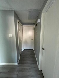 3731 Thistlemont Dr, Unit 3731 photo'