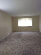 3484 Western Ave in Park Forest, IL - Building Photo - Building Photo