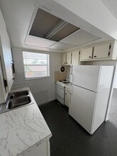 1406 Barton Rd in Lake Worth Beach, FL - Building Photo - Building Photo