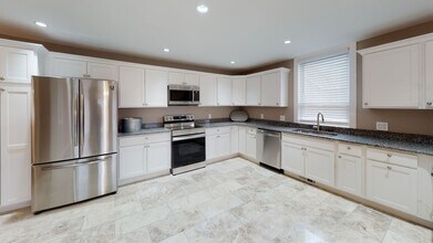 1702 Highland Ave in Knoxville, TN - Building Photo - Building Photo