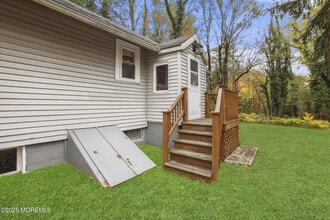 61 Cassville Rd in Jackson Township, NJ - Building Photo - Building Photo