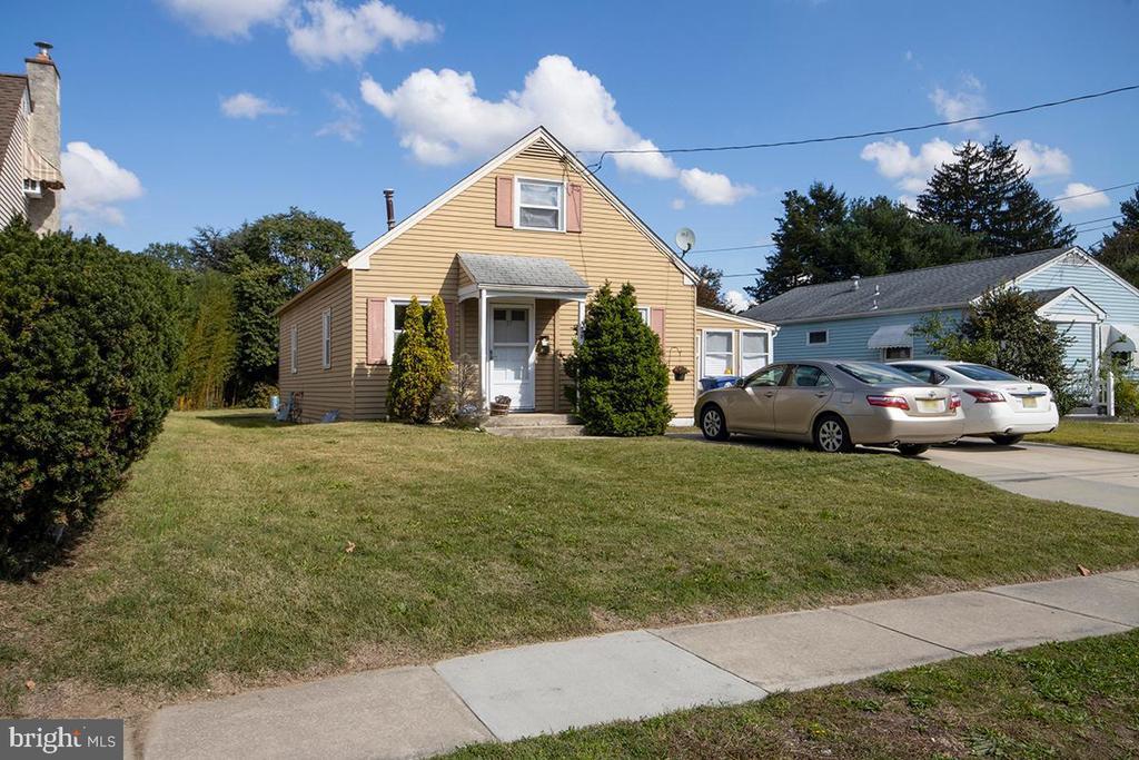 17 Franklin Rd in Glassboro, NJ - Building Photo