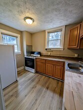 1668 Crafton Blvd in Pittsburgh, PA - Building Photo - Building Photo