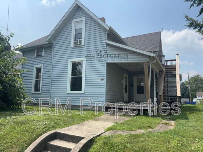 property at 1039 S Washington St