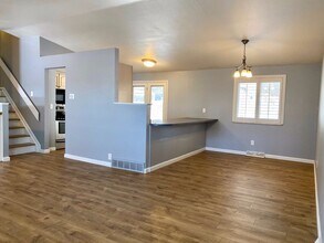 6255 S Ash Cir E in Centennial, CO - Building Photo - Building Photo