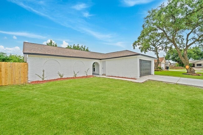 11819 Ryewater Dr in Houston, TX - Foto de edificio - Building Photo