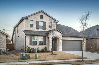 1820 Briar Rose Dr in Denton, TX - Building Photo - Building Photo