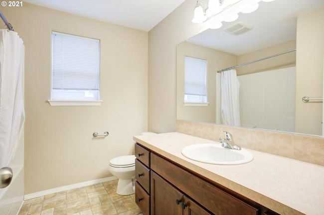 1322 SE 84th Ave in Portland, OR - Building Photo - Building Photo