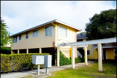 230 Montecito Ave in Monterey, CA - Foto de edificio