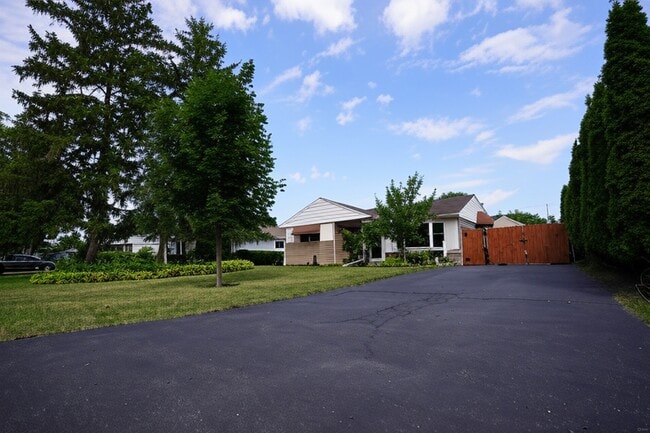 property at 2304 Jay Ln