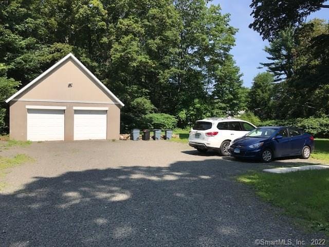 539 Maple Ave in Cheshire, CT - Building Photo - Building Photo