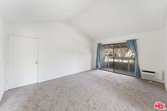 4 Streamwood in Irvine, CA - Building Photo - Building Photo