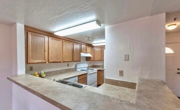 1246 N Barzona Ave, Unit Unit G in Dewey, AZ - Foto de edificio - Building Photo