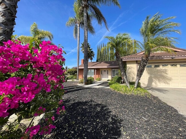 12804 Elmfield Ln in Poway, CA - Building Photo - Building Photo