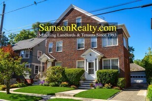 206 Slater Ave in Providence, RI - Building Photo