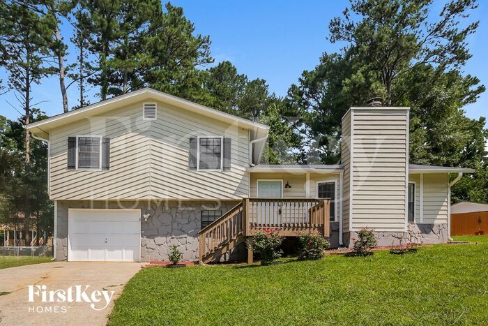 4569 Iroquois Trail NW in Duluth, GA - Foto de edificio