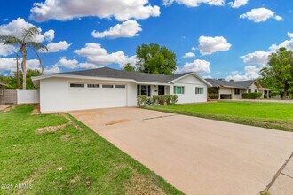 3726 E Weldon Ave in Phoenix, AZ - Building Photo - Building Photo