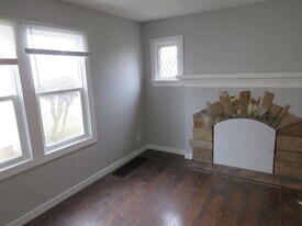 3325 Lillie St in Fort Wayne, IN - Building Photo