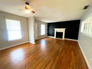 607 Parker Mathis Dr in Valdosta, GA - Building Photo - Building Photo